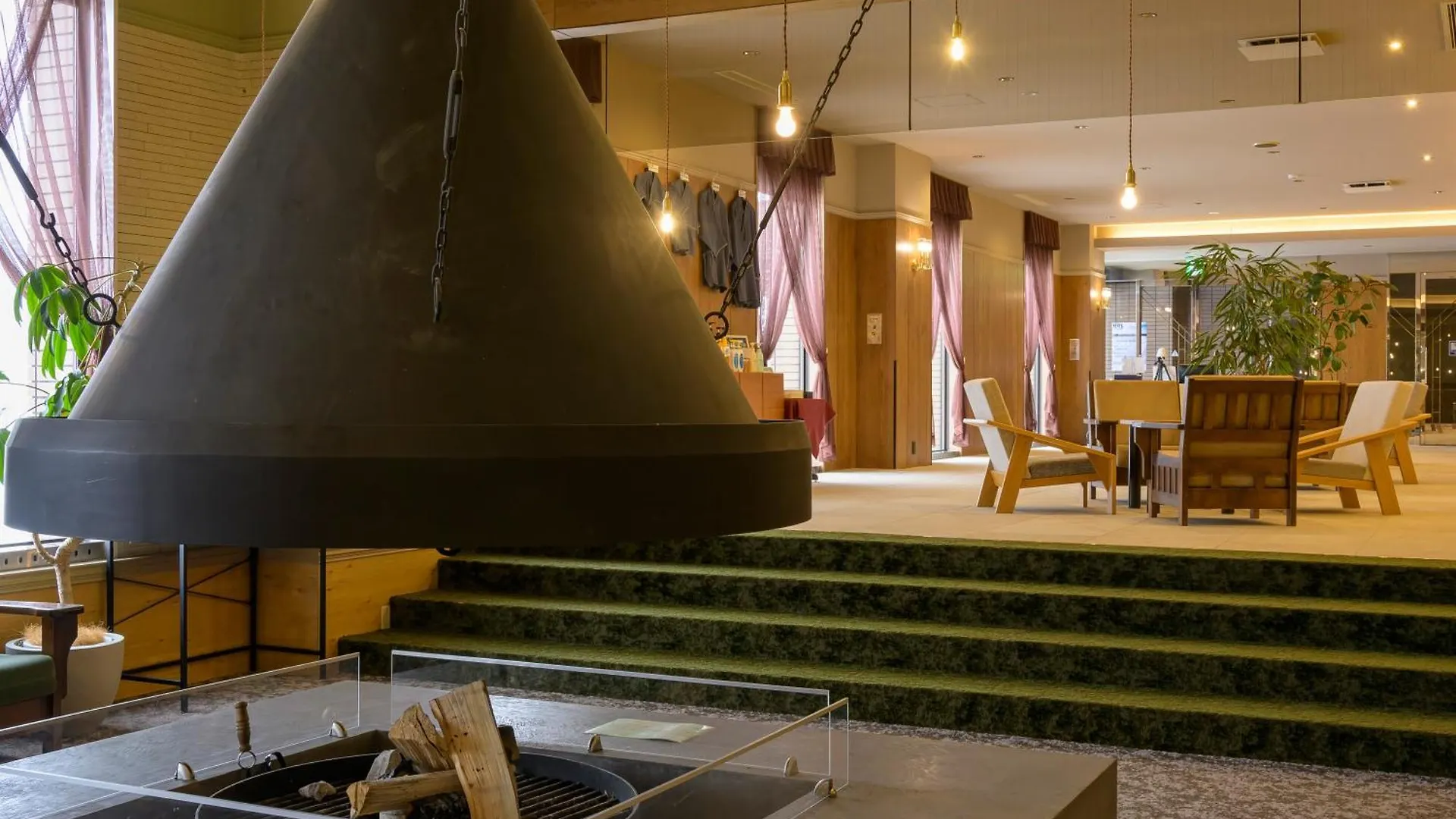 Hotel Edel Warme NakaNakafurano 3*, Nakafurano