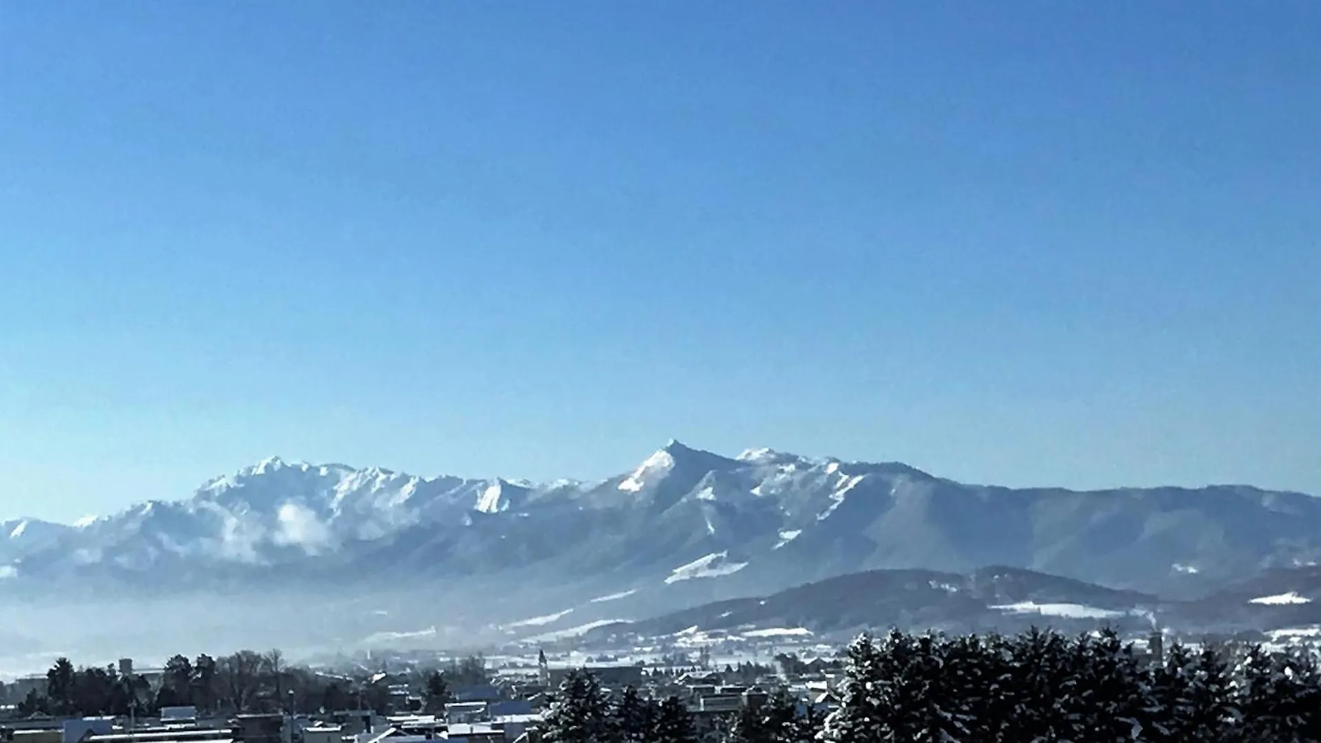 Hotel Edel Warme Furano