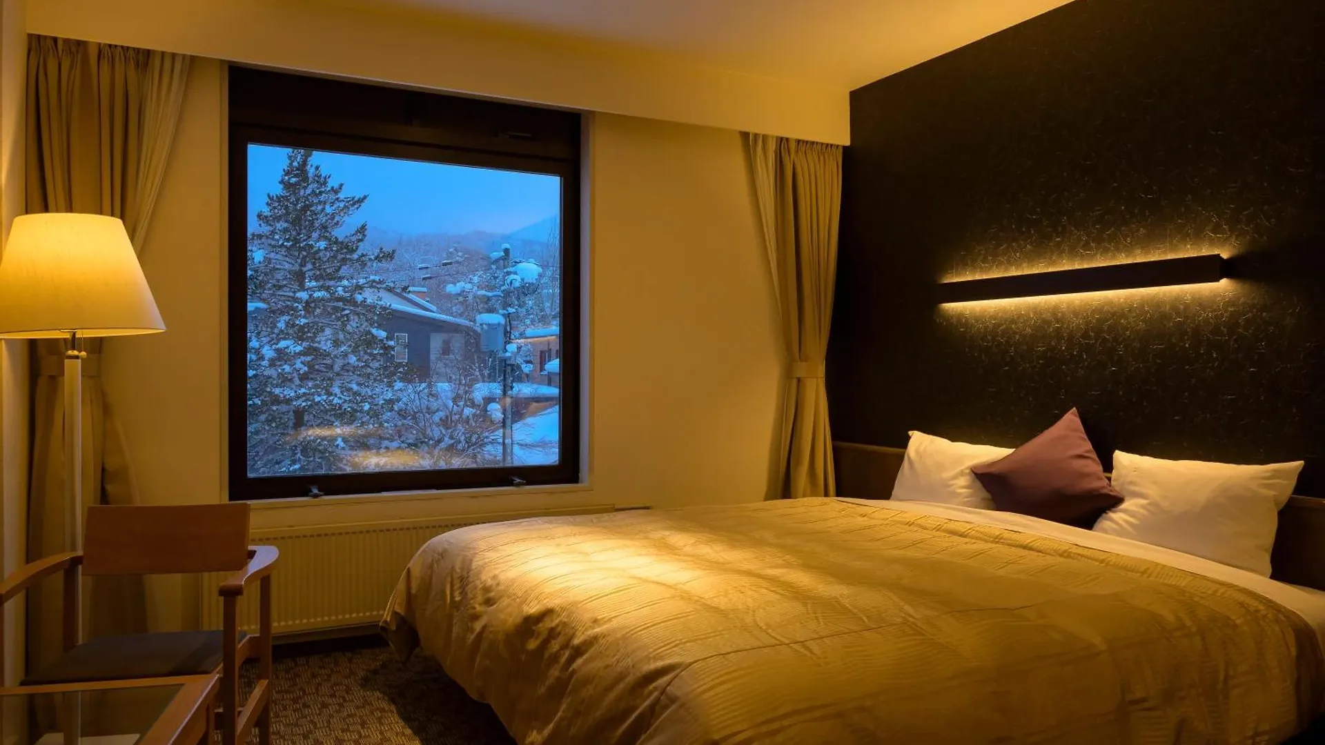 Hotel Edel Warme Furano