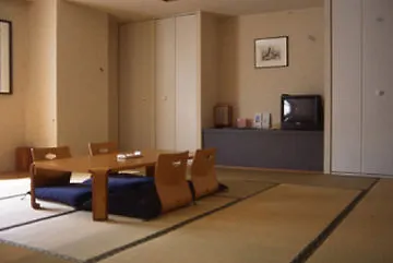 Hotel Edel Warme Furano